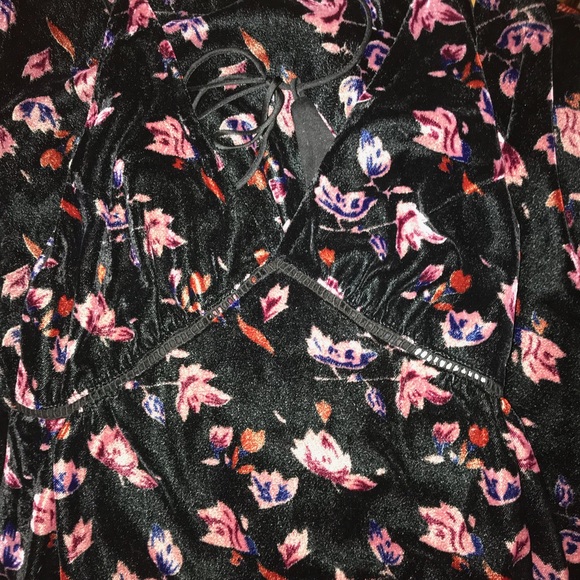 ‼️SOLD‼️NWT LikeMynded Floral Slip Maxi Dress - Picture 7 of 8